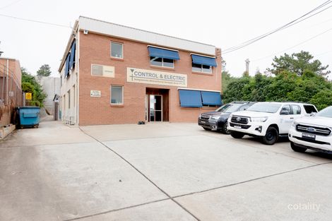 11 Bayldon Rd, Queanbeyan West, NSW 2620