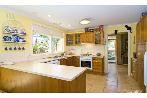 Property photo of 49 Glenister Drive Eltham VIC 3095