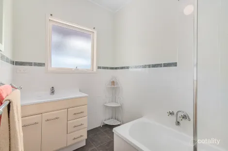 Property photo of 127 Elizabeth Drive Rosebud VIC 3939