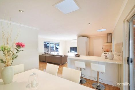 Property photo of 94 Carbenet Drive Hackham SA 5163
