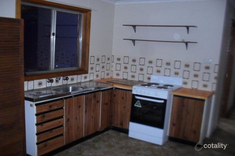 Property photo of 10 Beechworth Street Whitton NSW 2705