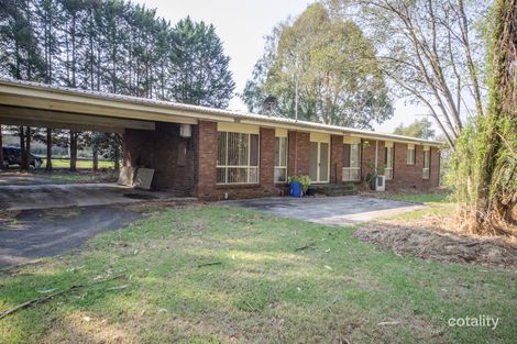 2 Hatchs Rd, Nyora, VIC 3987