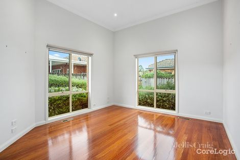 Property photo of 2/35 Station Road Rosanna VIC 3084