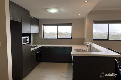 Property photo of 31/2 Stockton Bend Cockburn Central WA 6164