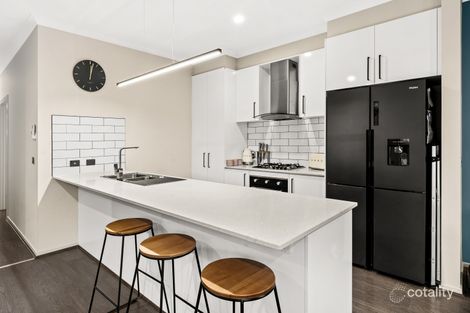 Property photo of 54 Picnic Avenue Clyde North VIC 3978