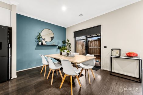 Property photo of 54 Picnic Avenue Clyde North VIC 3978