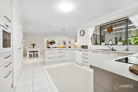 Property photo of 3 Flemington Close Capalaba QLD 4157