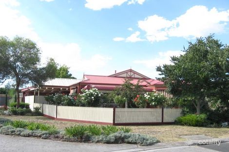 44 Stanford Cl, Fawkner, VIC 3060