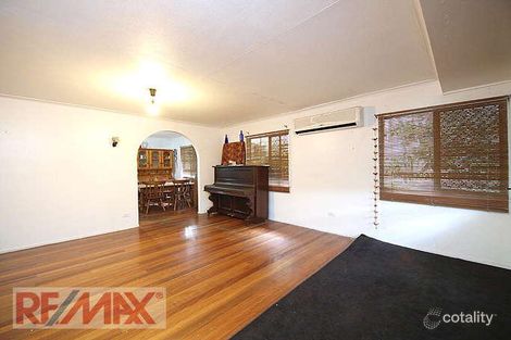 Property photo of 32 Gordon Road Ferny Hills QLD 4055