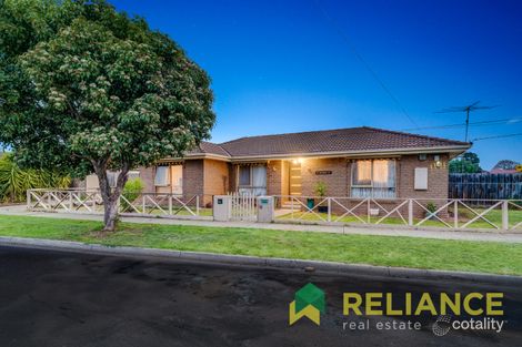 18 Fraser St, Melton South, VIC 3338