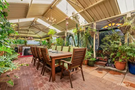 Property photo of 8 Cocos Court Warnbro WA 6169