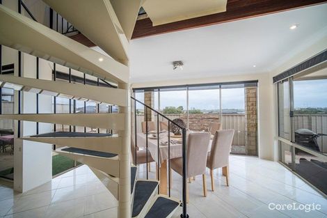 4 Capri Leone Way, Sinagra, WA 6065