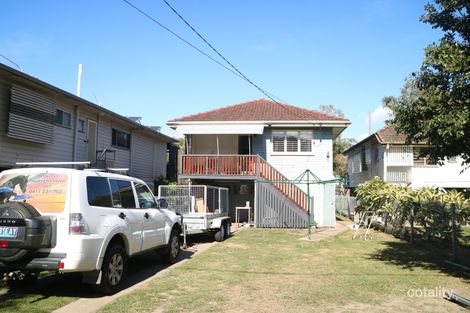 12 View St, Woody Point, QLD 4019