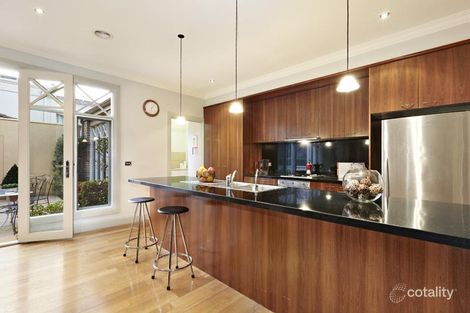 Property photo of 11 Forest Place Templestowe VIC 3106