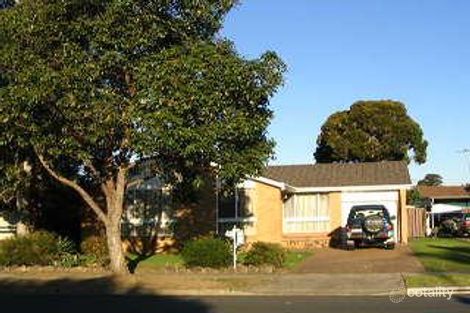 60 Melbourne Rd, St Johns Park, NSW 2176