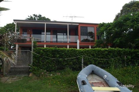 Property photo of 11 Adrian Court Jacobs Well QLD 4208