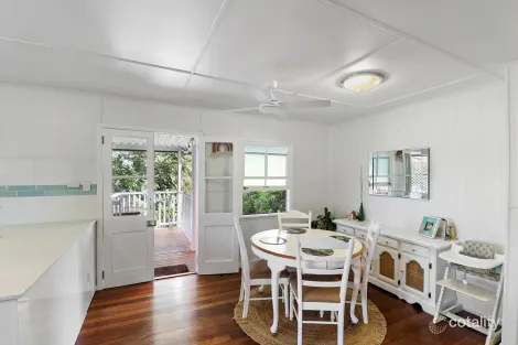 Property photo of 153 Greenslopes Street Edge Hill QLD 4870