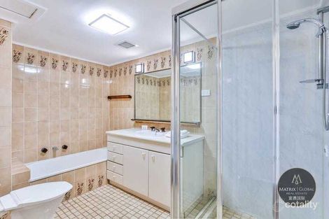 Property photo of 24B/80 The Esplanade Surfers Paradise QLD 4217