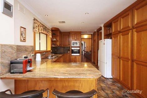 Property photo of 18 Crompton Drive Wattle Park SA 5066
