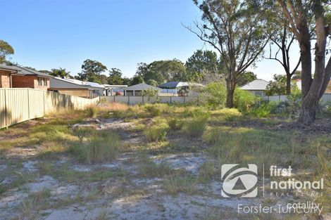 405 The Lakes Way, Tuncurry, NSW 2428