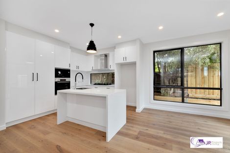 Property photo of 3/2 Howell Drive Mount Waverley VIC 3149