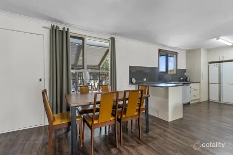 Property photo of 18 Scarlet Runner Road The Pines SA 5577