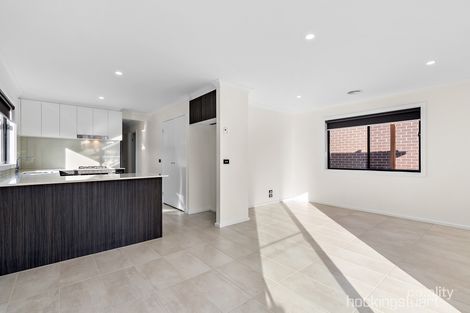 Property photo of 5 Escapade Street Tarneit VIC 3029