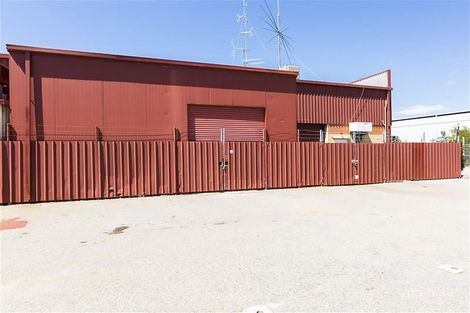 2/279 Camboon Rd, Malaga, WA 6090