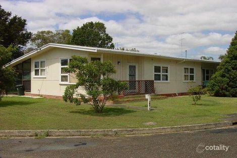 Property photo of 2 Bayview Crescent Taree NSW 2430