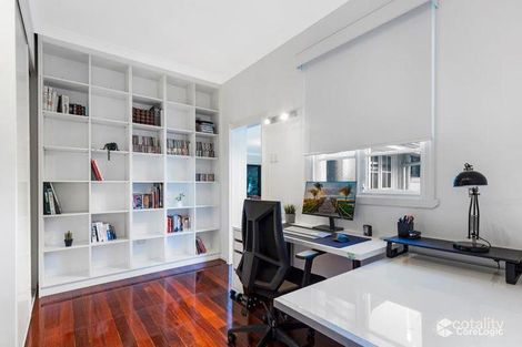 Property photo of 42 Saint Leonards Street Coorparoo QLD 4151