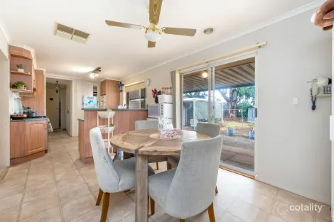 Property photo of 38 Lancaster Avenue Parafield Gardens SA 5107