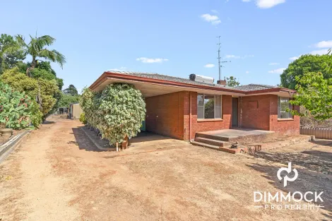 Property photo of 31 McLarty Street Dwellingup WA 6213