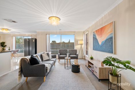 Property photo of 2 Tiarne Crescent Hampton Park VIC 3976