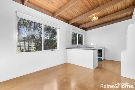 Property photo of 36 Kanburra Street Rye VIC 3941