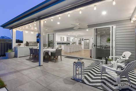 Property photo of 11 Howard Street Oxley QLD 4075