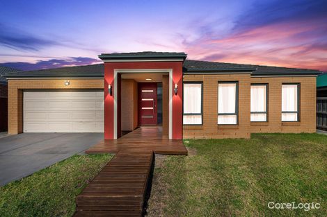 Property photo of 8 Silvergum Place Cranbourne VIC 3977