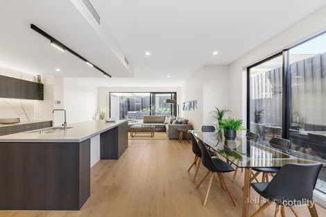 Property photo of 33B Thomasina Street Bentleigh East VIC 3165
