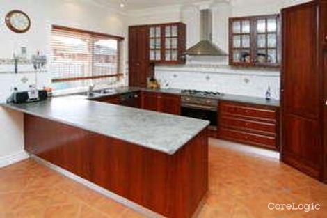 Property photo of 7 Wingate Court Mill Park VIC 3082