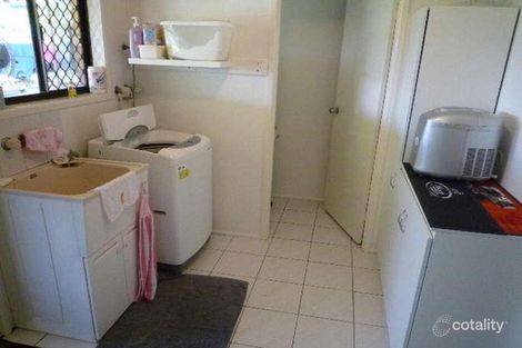 Property photo of 3 Janelle Court Andergrove QLD 4740