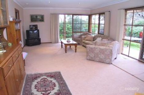 Property photo of 4 Trevena Close Rowville VIC 3178