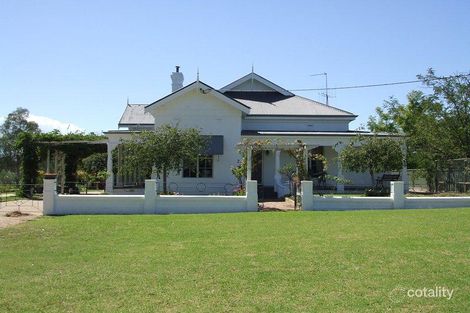 10 East St, Gooloogong, NSW 2805