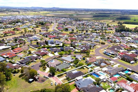 8 Parkview Tce, Thornton, NSW 2322