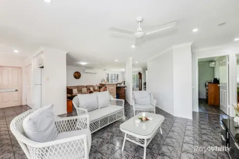 Property photo of 52 Darlingtons Road Calavos QLD 4670