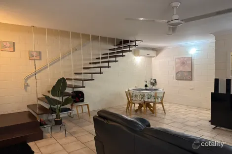 Property photo of 2/199 McLeod Street Cairns North QLD 4870