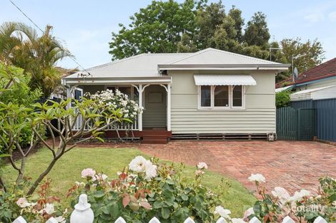 8 Coombe St, Bayswater, WA 6053