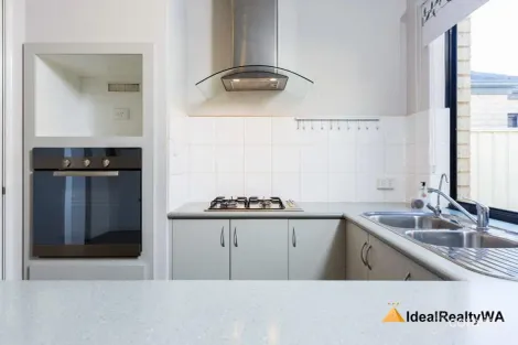 Property photo of 2/19 Milano Loop Seville Grove WA 6112