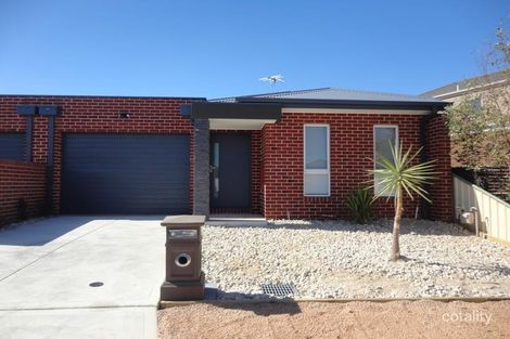 Property photo of 30 Portofino Crescent Point Cook VIC 3030
