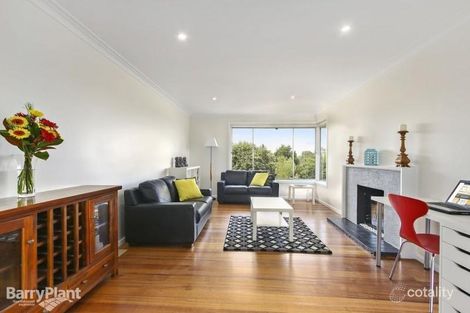 Property photo of 14 Shirley Street Mooroolbark VIC 3138