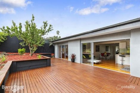 Property photo of 14 Shirley Street Mooroolbark VIC 3138