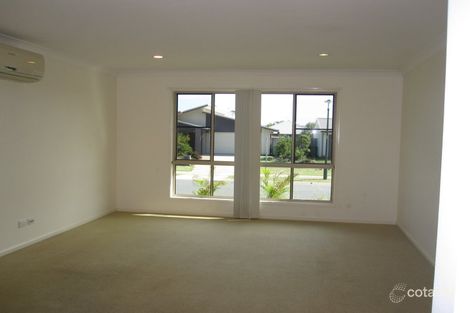 Property photo of 96 Whitehaven Drive Blacks Beach QLD 4740